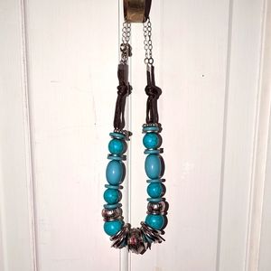 Chunky "turquoise" necklace